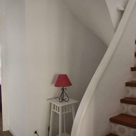 Апартаменти Duplex En Frente De La Playa Al Lado De Barcelona Канет-де-Мар Екстер'єр фото