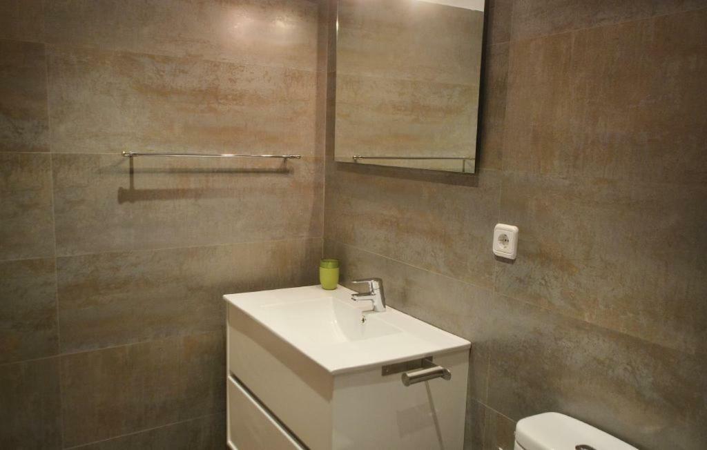Апартаменти Duplex En Frente De La Playa Al Lado De Barcelona Канет-де-Мар Екстер'єр фото