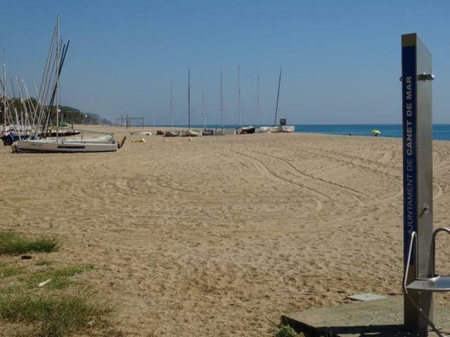 Апартаменти Duplex En Frente De La Playa Al Lado De Barcelona Канет-де-Мар Екстер'єр фото